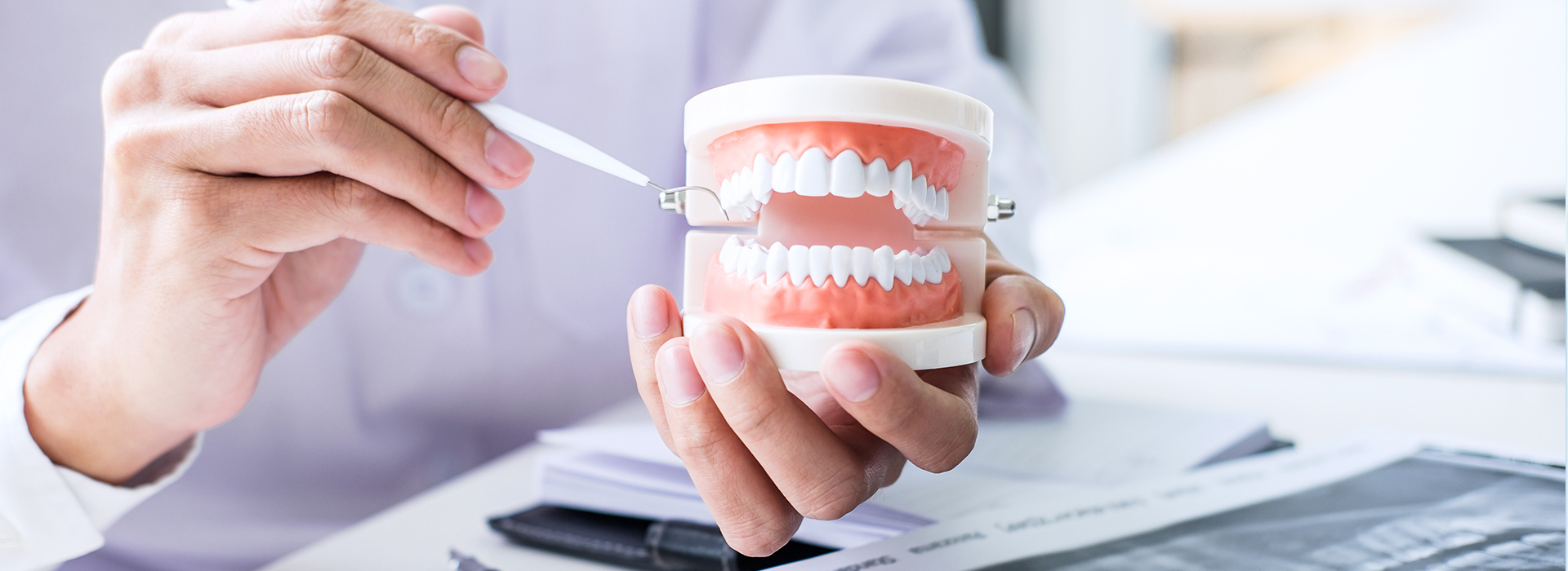 Claro Dental | Implant Dentistry, Oral Cancer Screening and Extractions